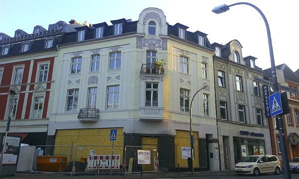 Die Krüger-Immobilie am Markt in Bergisch Gladbach. Zieht hier Starbucks ein?