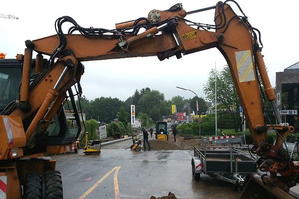 Es sieht nicht danach aus, als ob diese Baustelle bald abgebaut werden kann