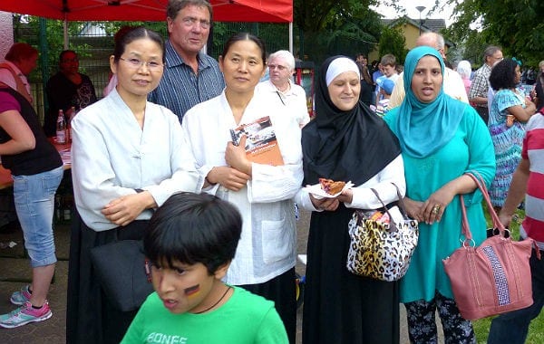 Caritas Flohfest gruppe 600