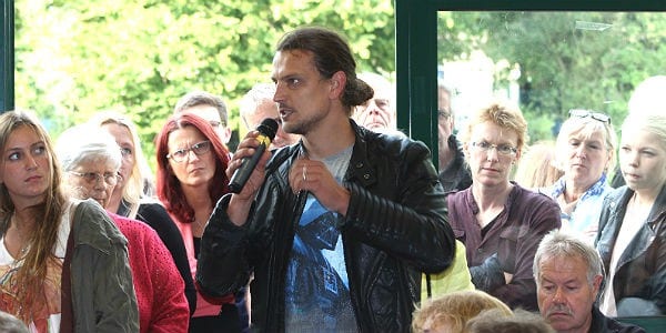 Szymon Bartoszewicz, Flüchtlingskoordinator der Gnadenkirche