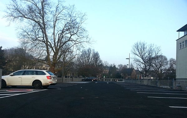 Ein typisches Bild von der Parkpalette an der Buchmühle