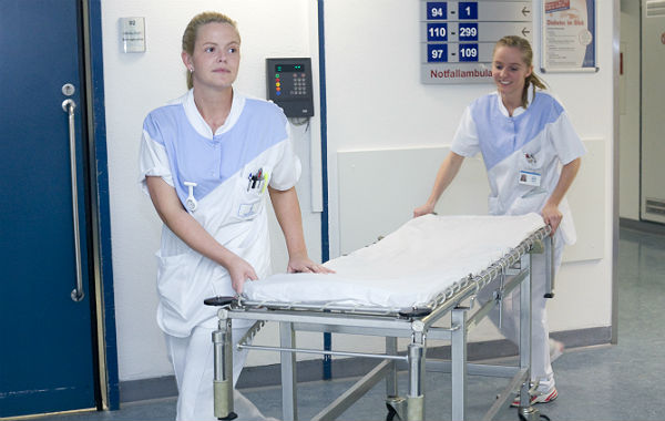 Auszubildende im Marien-Krankenhaus Bergisch Gladbach. Foto: Pascal Nordmann