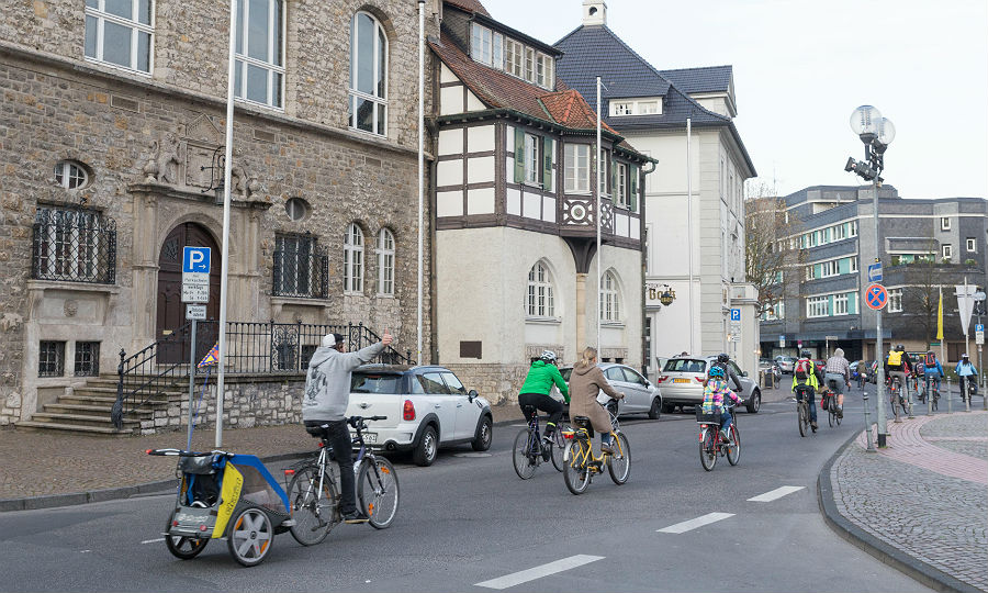 Die erste Critical-Mass-Radtour in Bergisch Gladbach. Foto: Markus Bollen