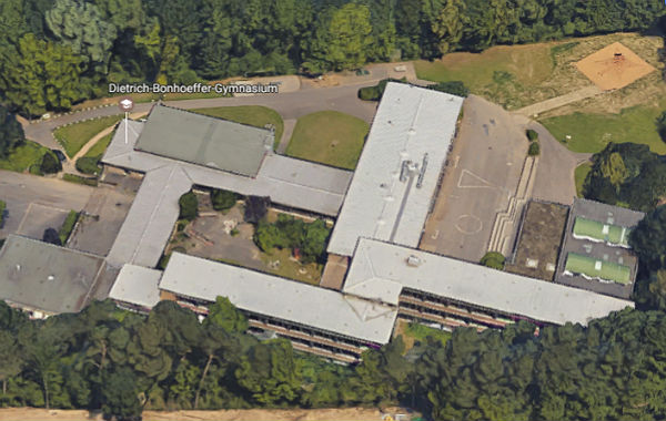 Das Dietrich-Bonhoeffer-Gymnasium am Rübezahlwald. Foto: Sreenshot Google Maps