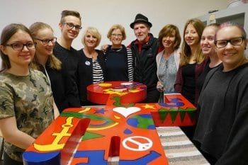 Die Beteiligten Schüler mit Petra Hemming, Helmut Brands und Kirsten Salomon an der IGP