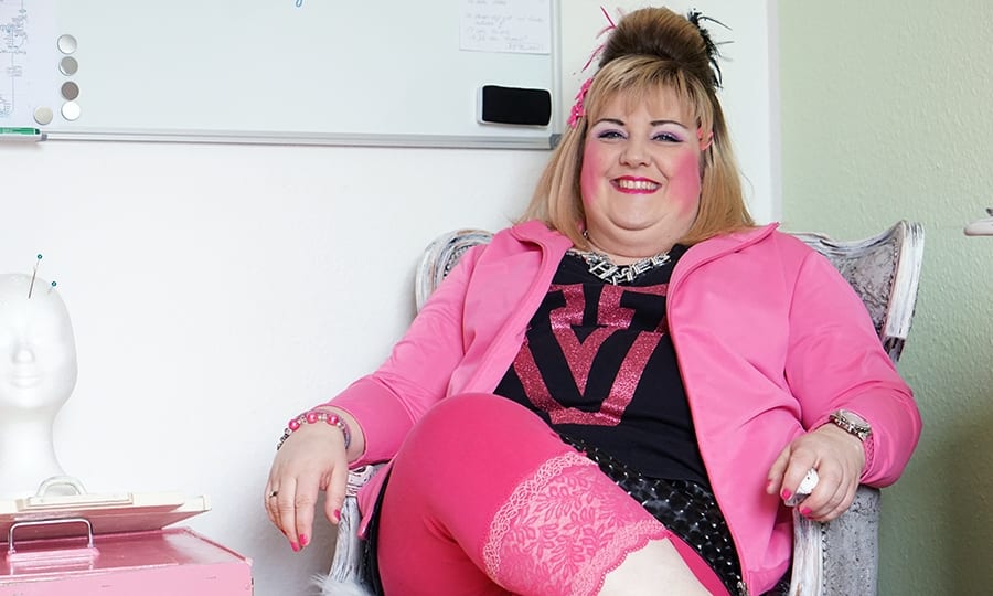 Menschen in GL: Die etwas andere Superheldin