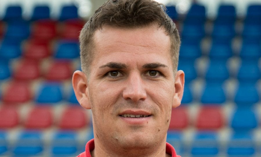 Helga Hohl, Trainer des SV Bergisch Gladbach 09. Foto: Elmar Knops