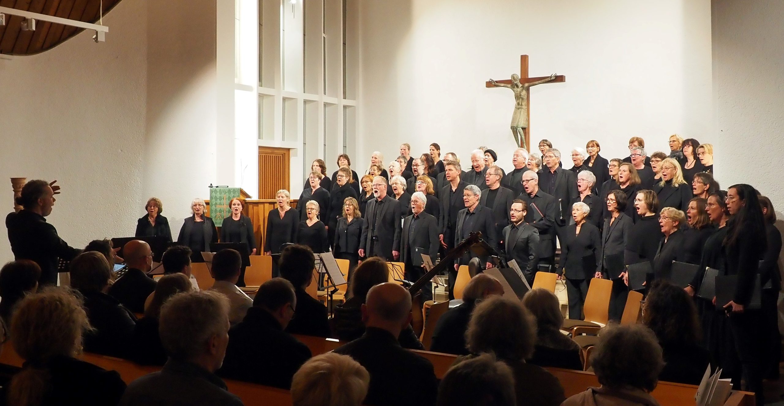 KonzertChor Bergisch Gladbach Gab Erfolgreiches Konzert In Hand 