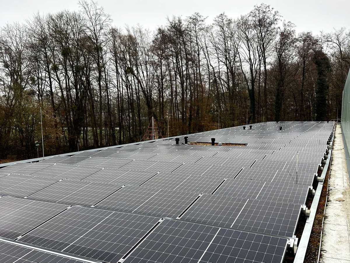 Erste Anlage der BürgerEnergie produziert Sonnenstrom