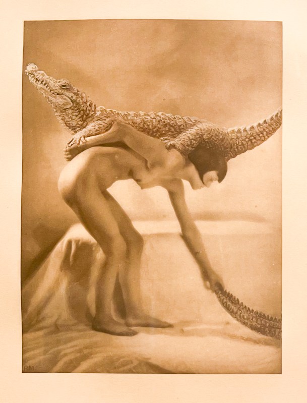 Ausstellungsansicht Ruth Marten, Ausstellung "All About Eve", Villa Zanders:  #2, 2022.  Foto: Antje Schlenker-Kortum 