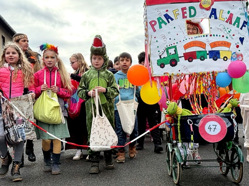 Schulzoch der GGS Paffrath eröffnet Straßenkarneval