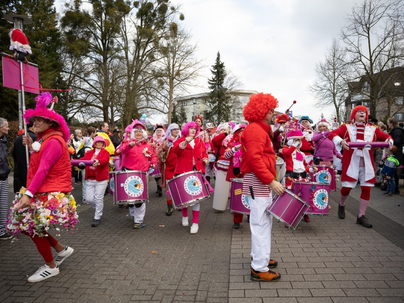 Fotos vom Refrather Zug: Dreimol vun Hätze, Räfed Alaaf!