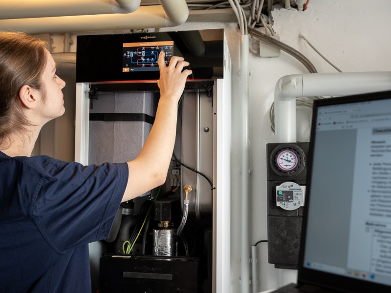 „Fachkräfte fallen nicht vom Himmel – sie müssen ausgebildet werden“