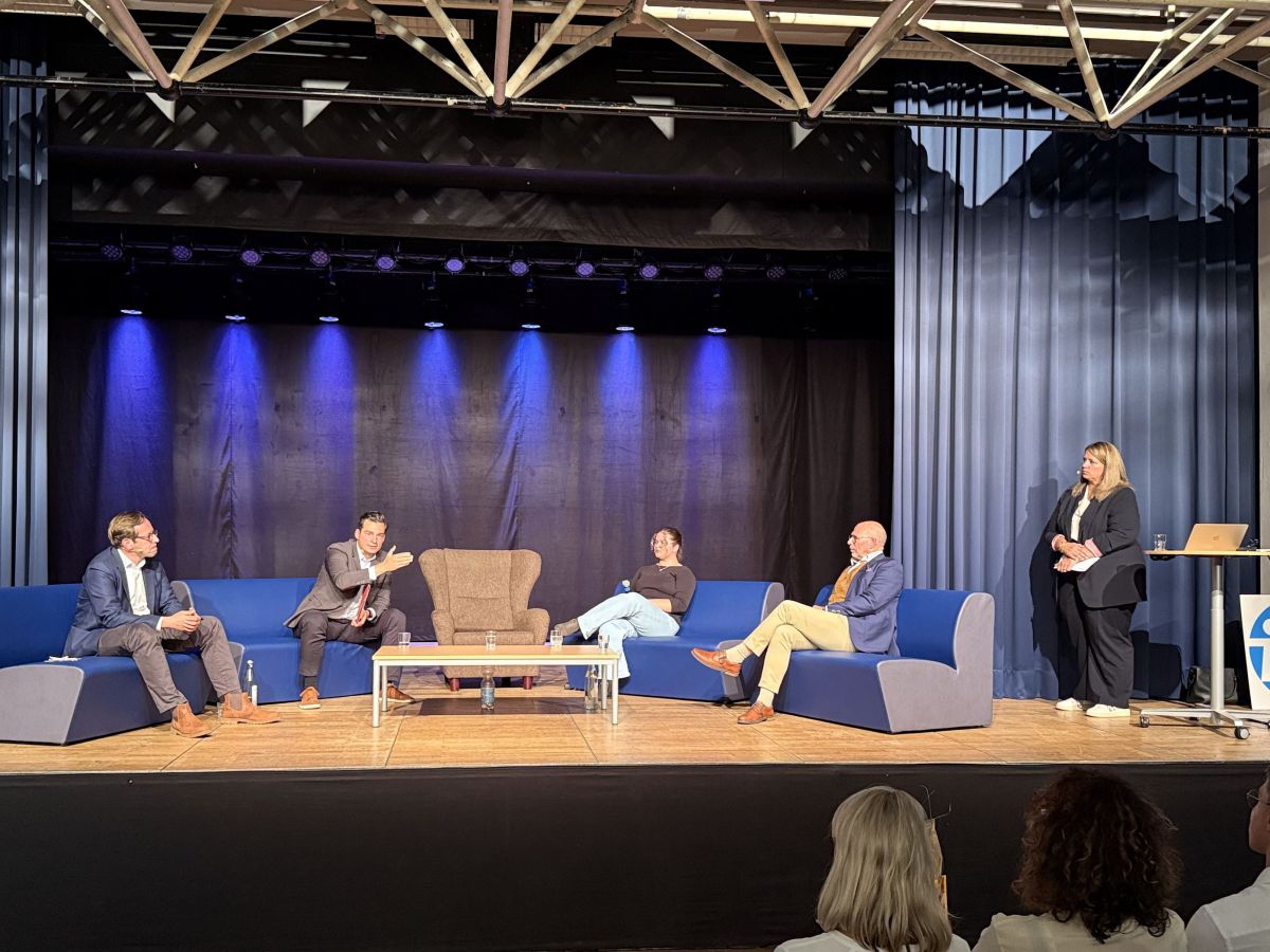 Eltern, Schüler und Lehrer fordern Tempo und Mut bei Schulbau