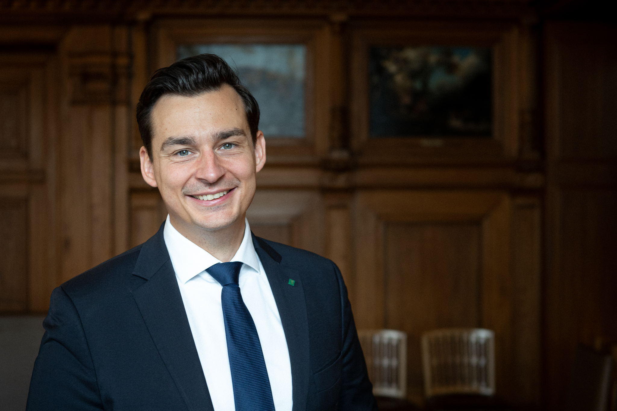 Kreutz-legt-einen-Haushalt-der-Kontinuit-t-vor