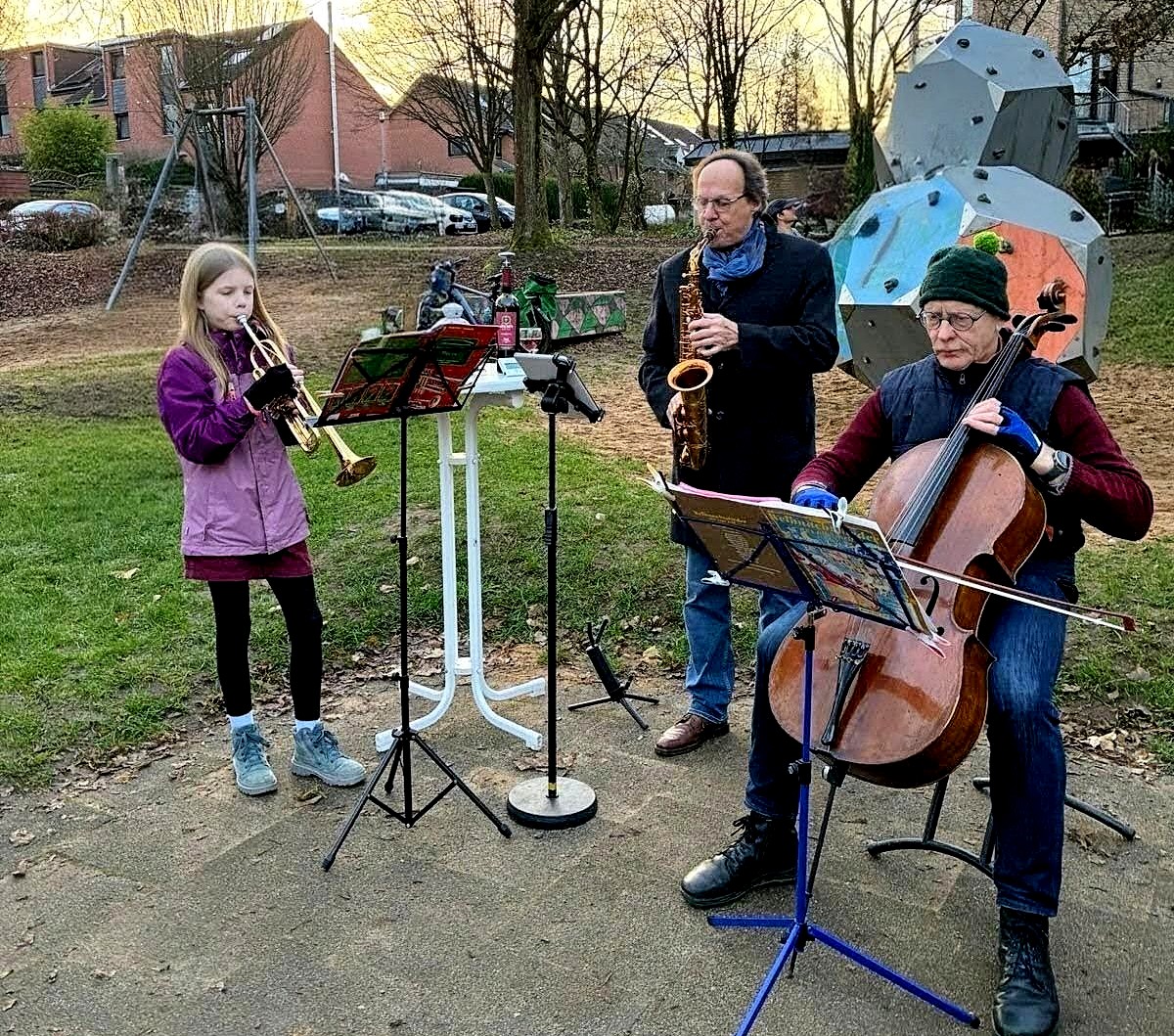 Hebborner-Feld-stimmt-sich-auf-Weihnachten-ein