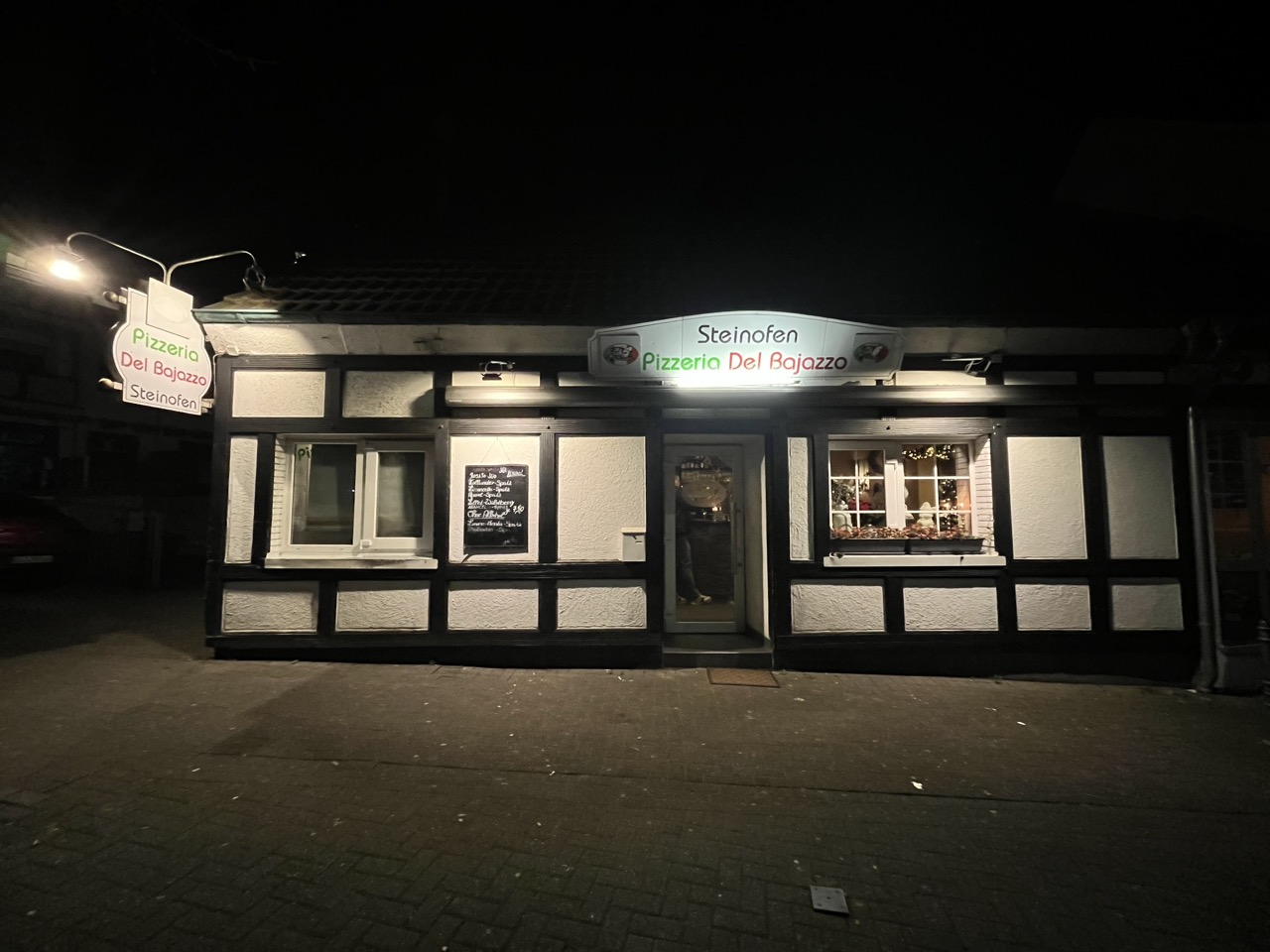 Del-Bajazzo-Steinofenpizza-duftet-bis-nach-drau-en