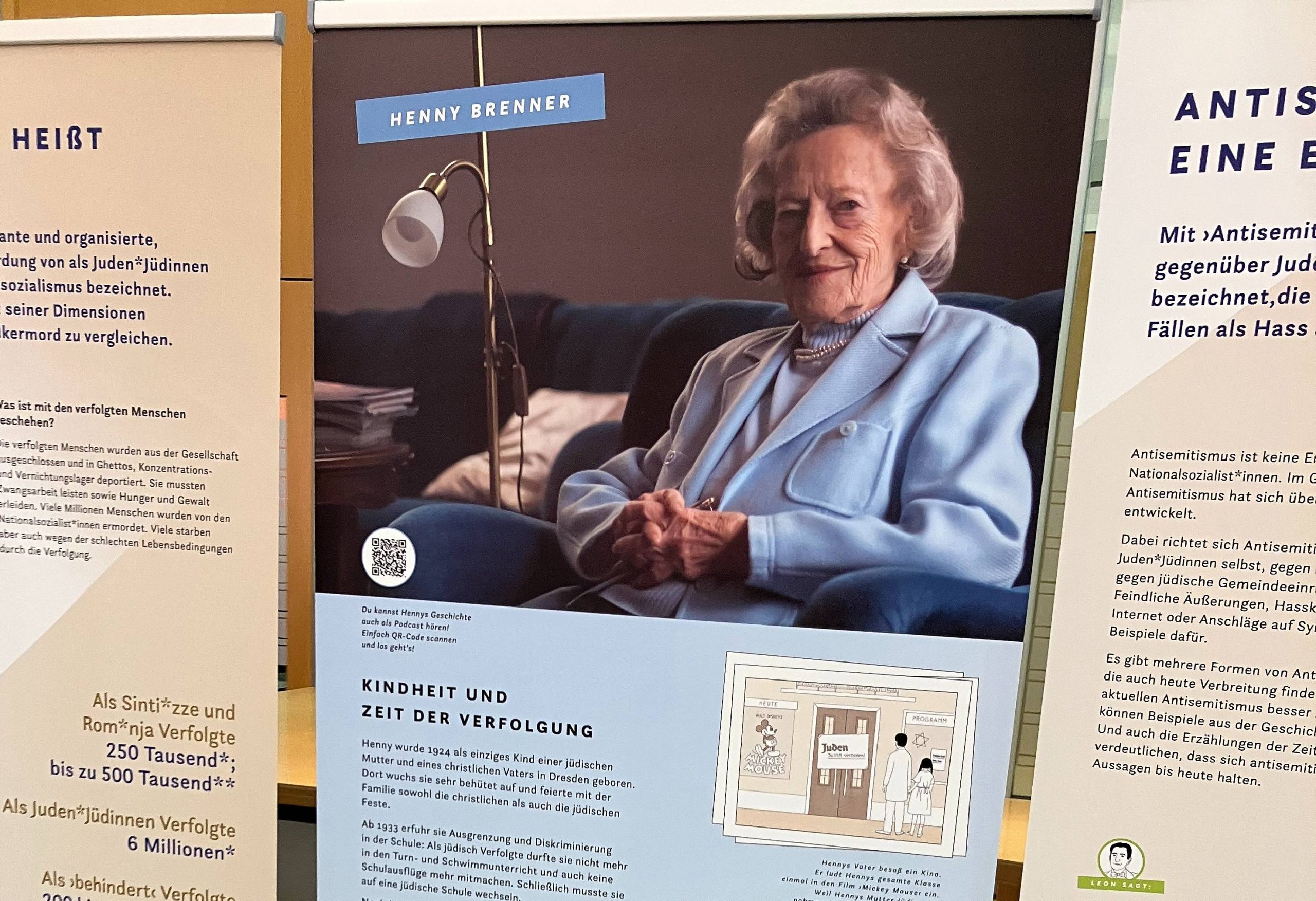 -Werde-Zweitzeug-in-Ausstellung-gegen-das-Vergessen