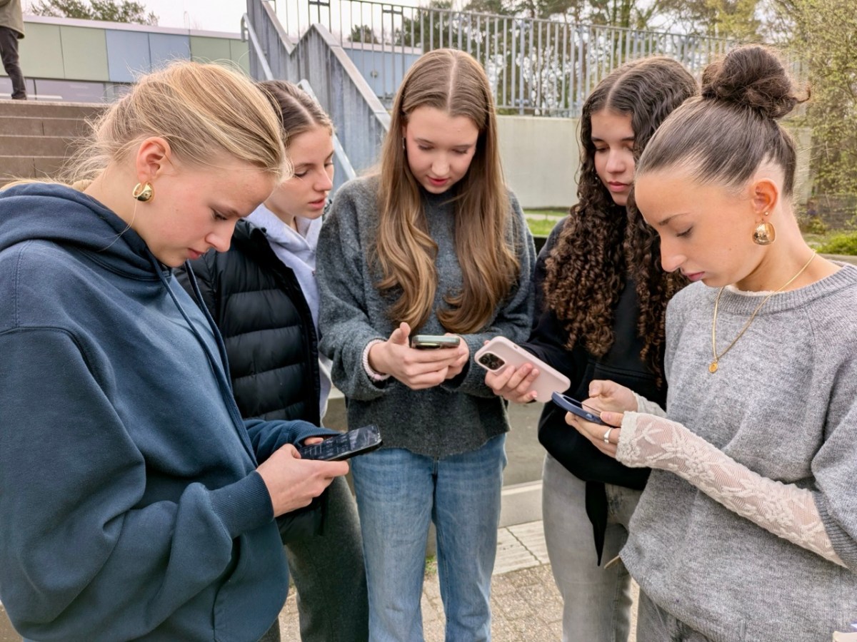 „Social Media hat mich davon abgehalten, Freunde zu treffen“