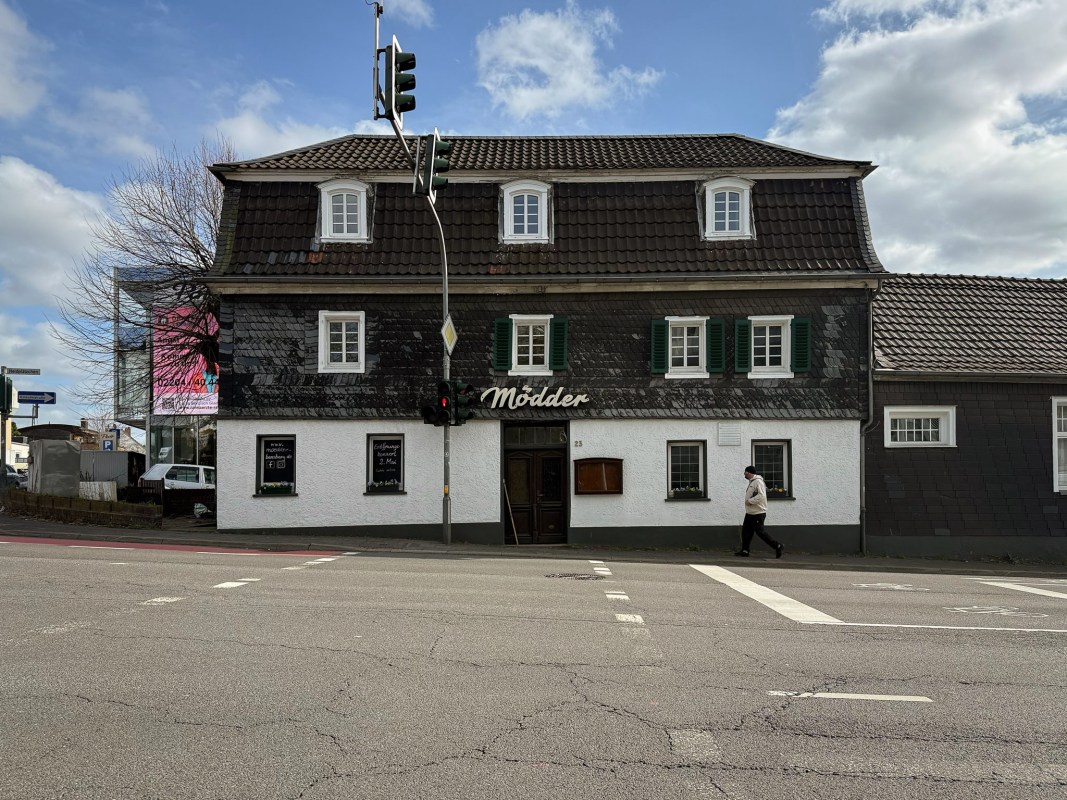 Aus dem Gasthaus Mödder wird die „Jazzkneipe Mödder“