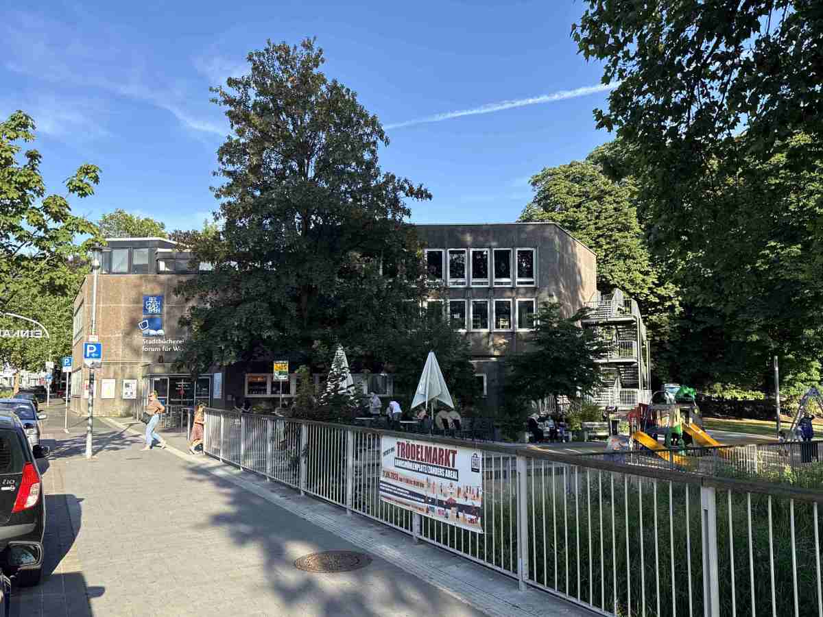 „Zutiefst verachtend“: Familien mit Hassparolen beschimpft