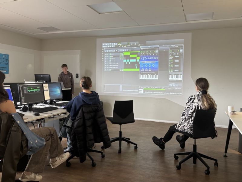 Eigene Beats programmieren: Ferienworkshop für Jugendliche