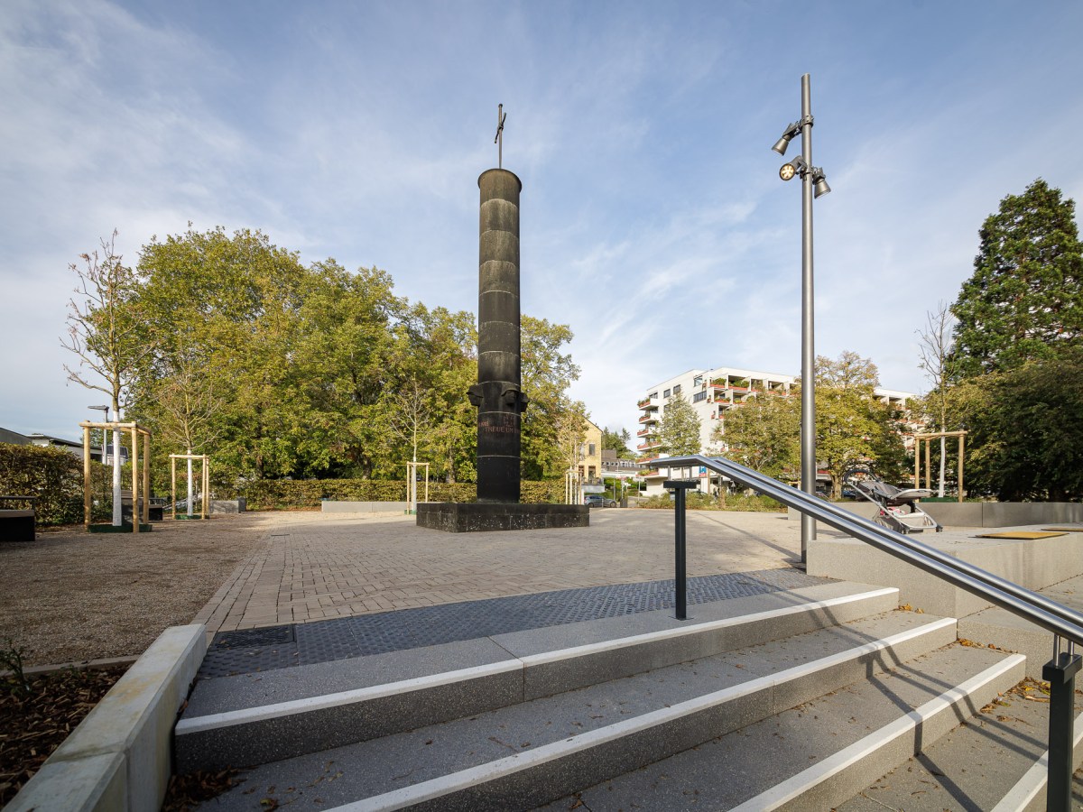 Der rundum erneuerte Deutsche Platz wird feierlich eröffnet